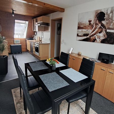 Cosy Retreat In Friolzheim Apartment Bagian luar foto